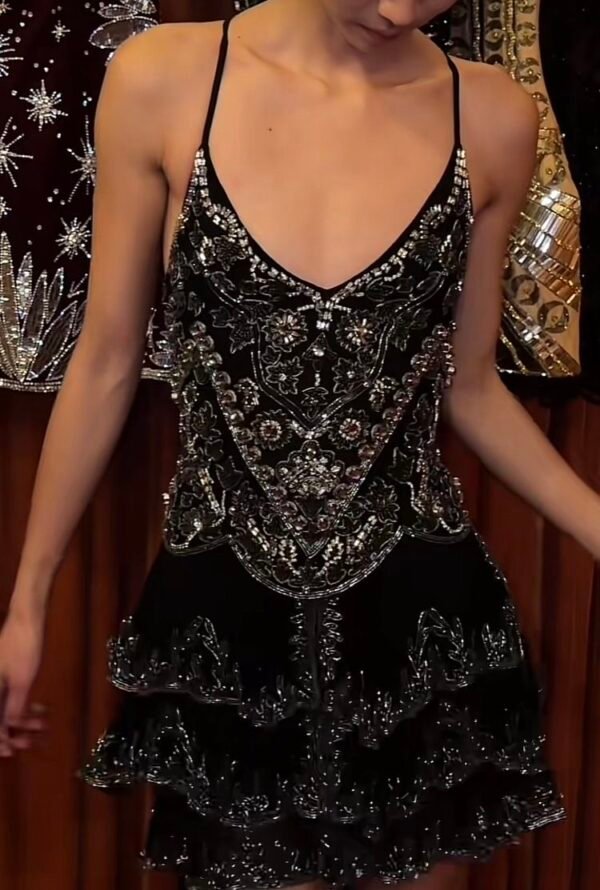 Vestido Con Pedrería